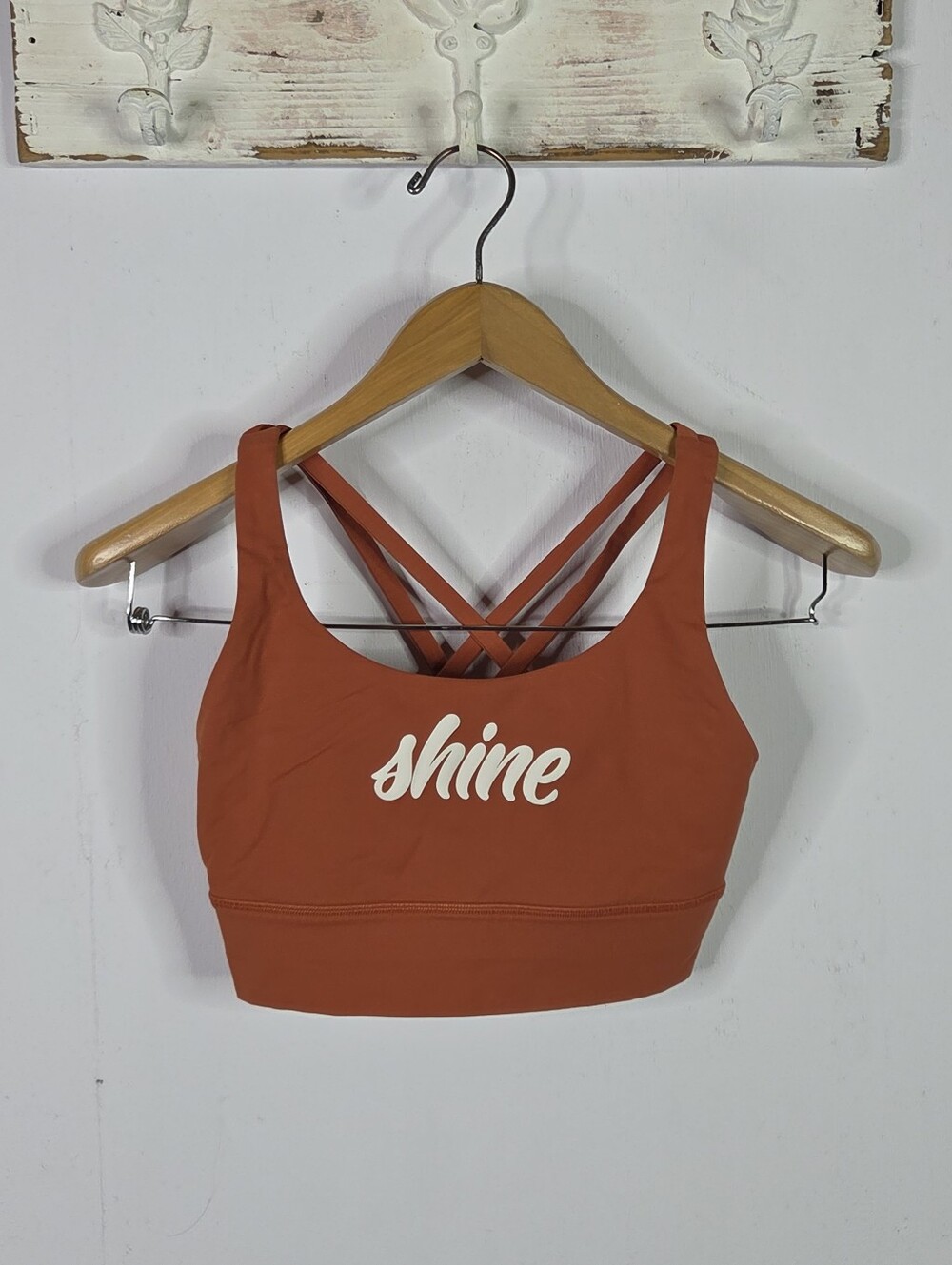 Lululemon Size 6 Sports Bra Orange Shine Criss Cross Racerback
